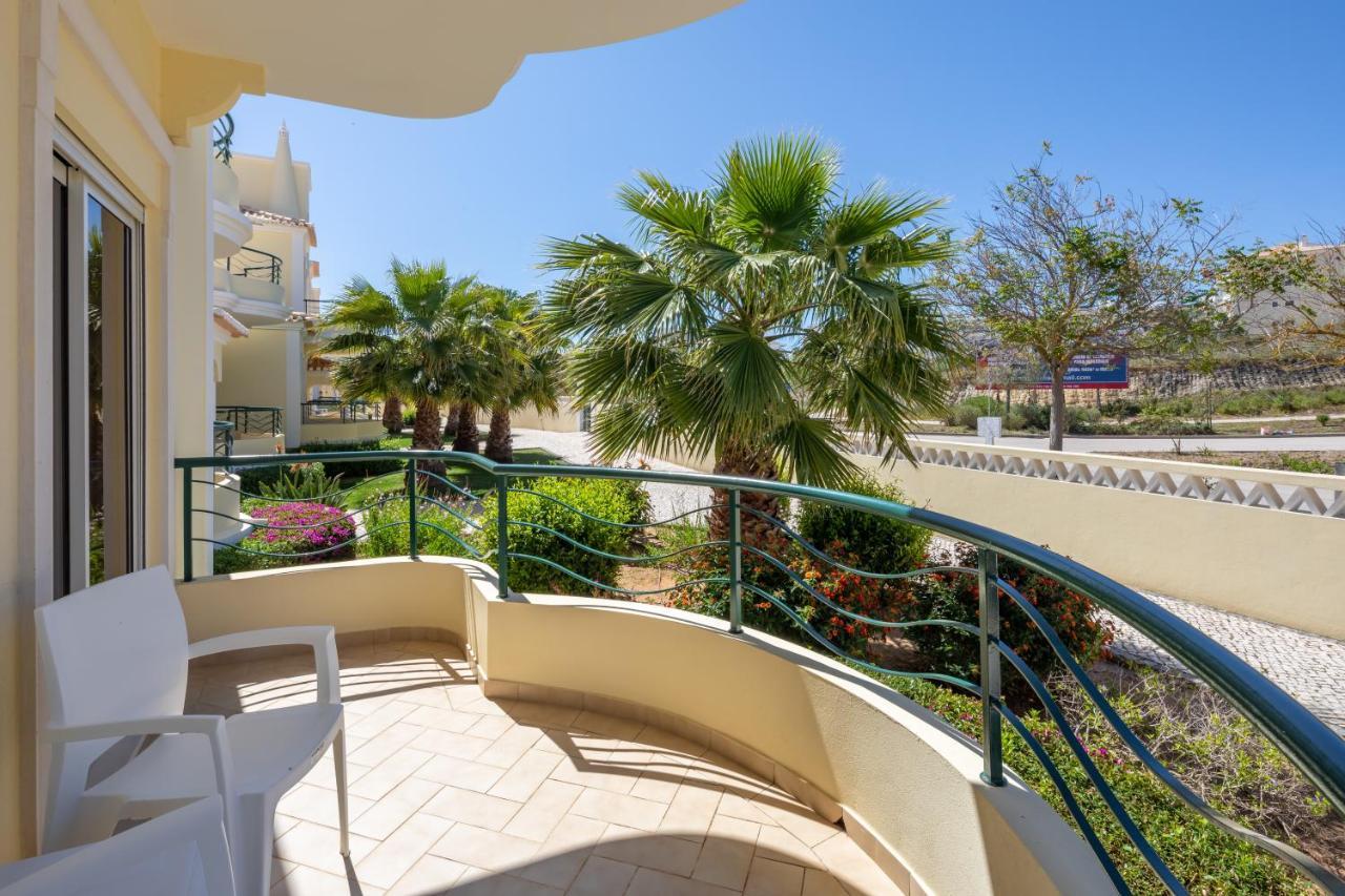 Lagos Bay Plaza Extérieur photo