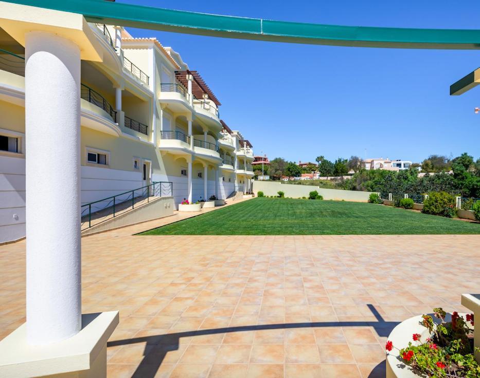 Lagos Bay Plaza Extérieur photo